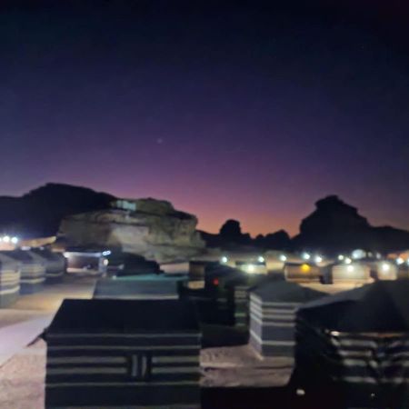 Mozoon Camp Hotel วาดิรัม ภายนอก รูปภาพ